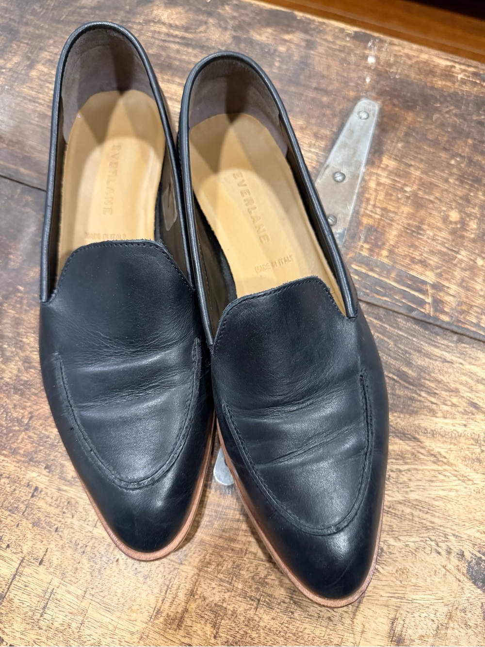Everlane Black Leather Women's Slip-On Pointed Loafers